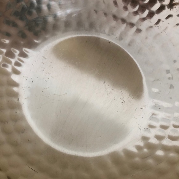 Gold Tone Hammered Round Bowl With Jagged Edge Design - Picture 11 of 16